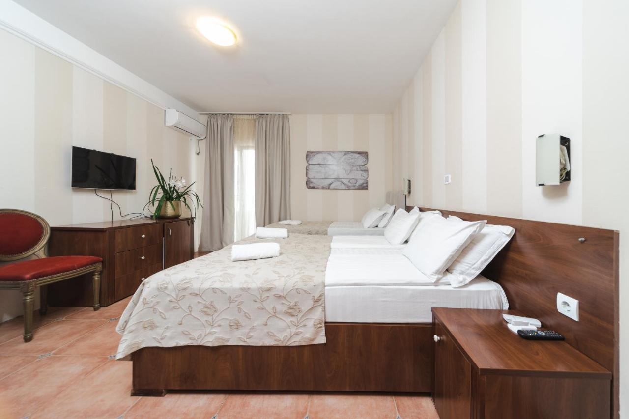 Mali Hotel Porat Budva Rum bild