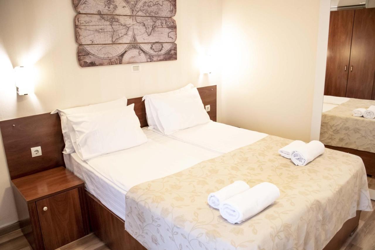 Mali Hotel Porat Budva Exteriör bild