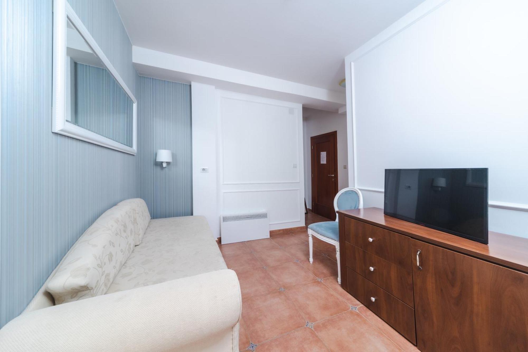 Mali Hotel Porat Budva Rum bild